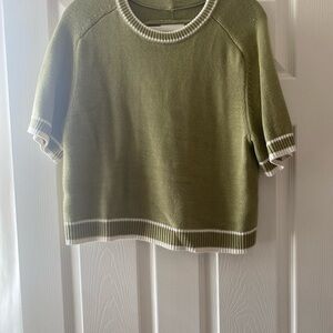 Abercrombie & Fitch Olive Green Short Sleeve Knit with White Trim